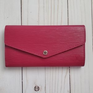 Authentic Louis Vuitton Sarah Wallet Epi Fuchsia